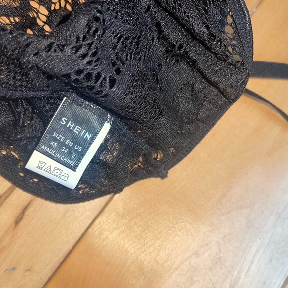 black lace corset top - Picture 5 of 6